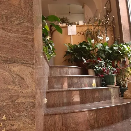 Pop Bogomil Family Hotel 2*